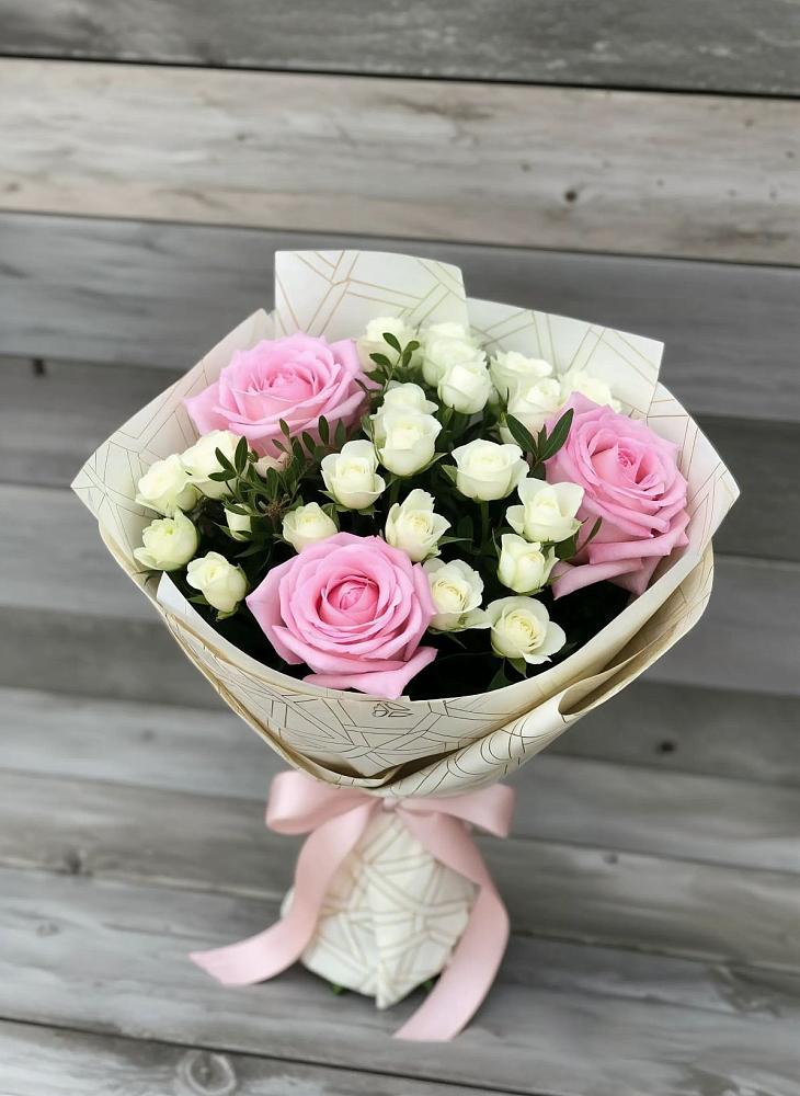 Букет цветов из: Розы в Купянке