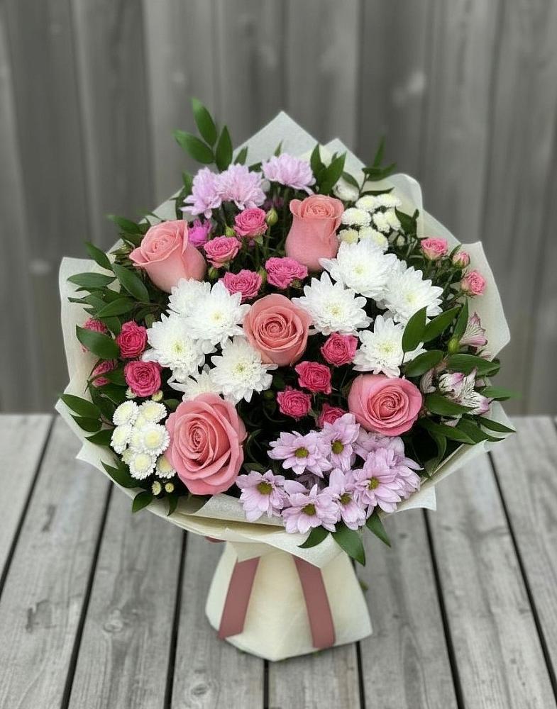 Букет цветов из: Альстромерии, Гвоздики, Розы и Хризантемы в Купянке