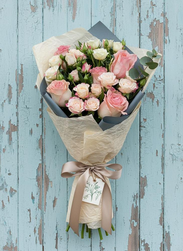 Букет цветов из: Розы в Купянке