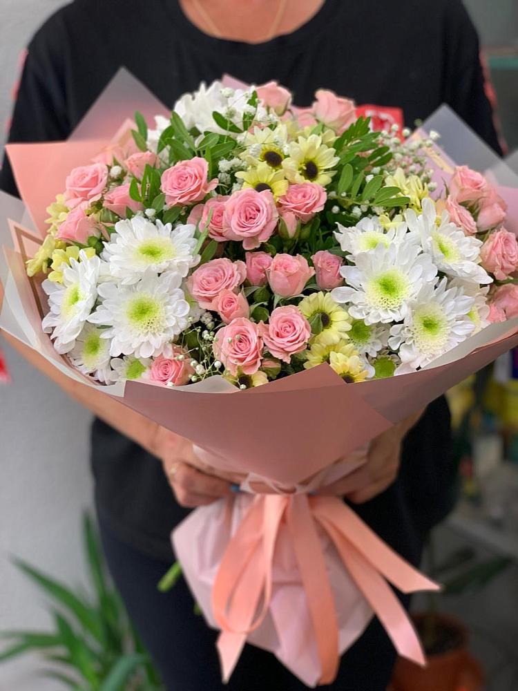 Букет цветов из: Розы и Хризантемы в Купянке