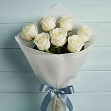 Букет 7 Белых роз Эдлесс Лав в Купянке