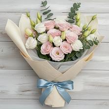 Букет цветов из:  Лизиантусы в Купянке