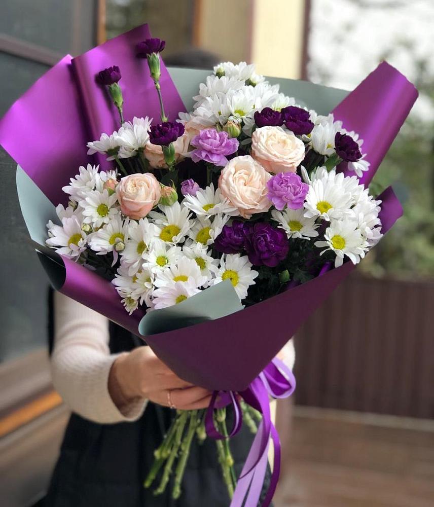 Букет цветов из: Хризантемы, Гвоздики и Розы в Купянке