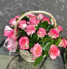 Цветочная композиция из Розы в корзине в Купянке