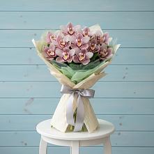 Букет цветов из:  Орхидеи и Розы #REPLACE_PRED# Купянке