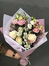Букет цветов из:  Альстромерии, Розы и Лизиантусы #REPLACE_PRED# Купянке