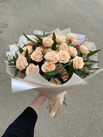 Букет Кремовые розы Латте в Купянке