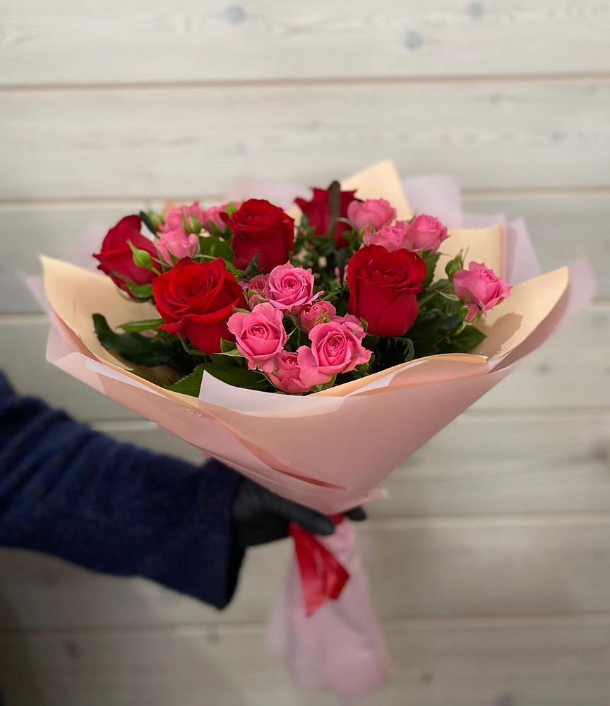 Букет цветов из: Розы в Купянке