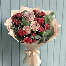 Букет цветов из:  Гвоздики и Розы #REPLACE_PRED# Купянке