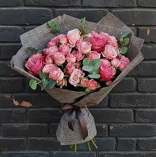 Букет цветов из:  Розы в Купянке