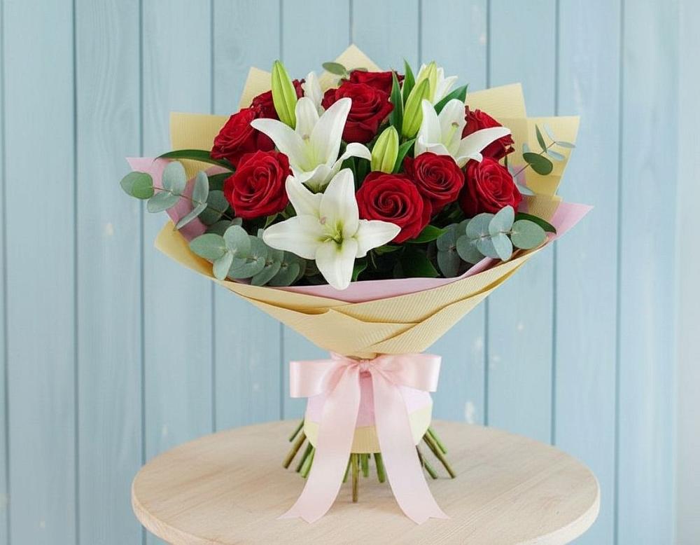 Букет цветов из: Лилии и Розы в Купянке